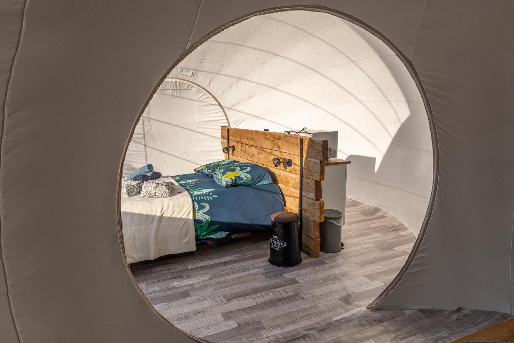 Au Calme Absolu Chez Nicolas Lindry Exterior foto